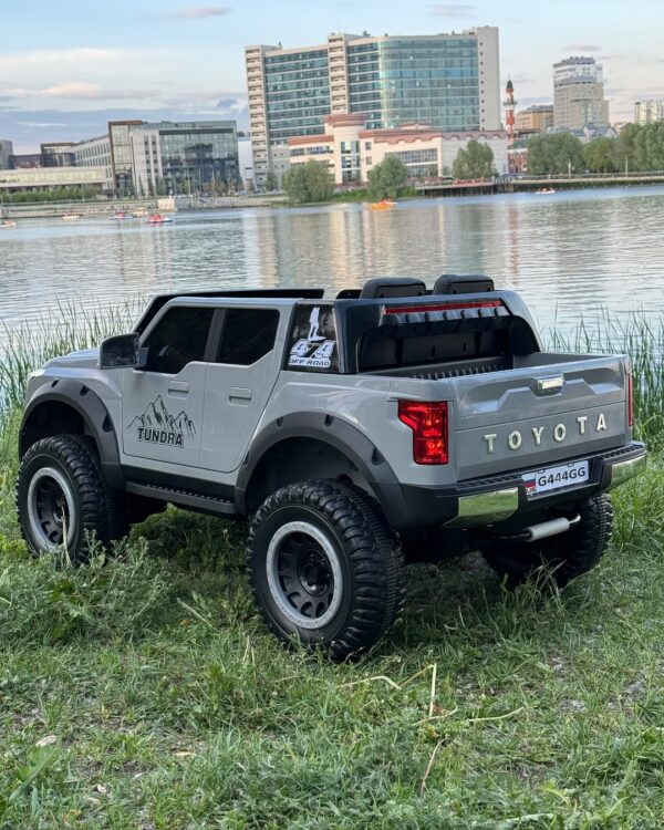 Toyota Hilux - Image 3