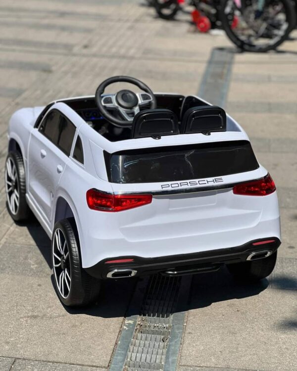 Porsche Cayenne - Image 4