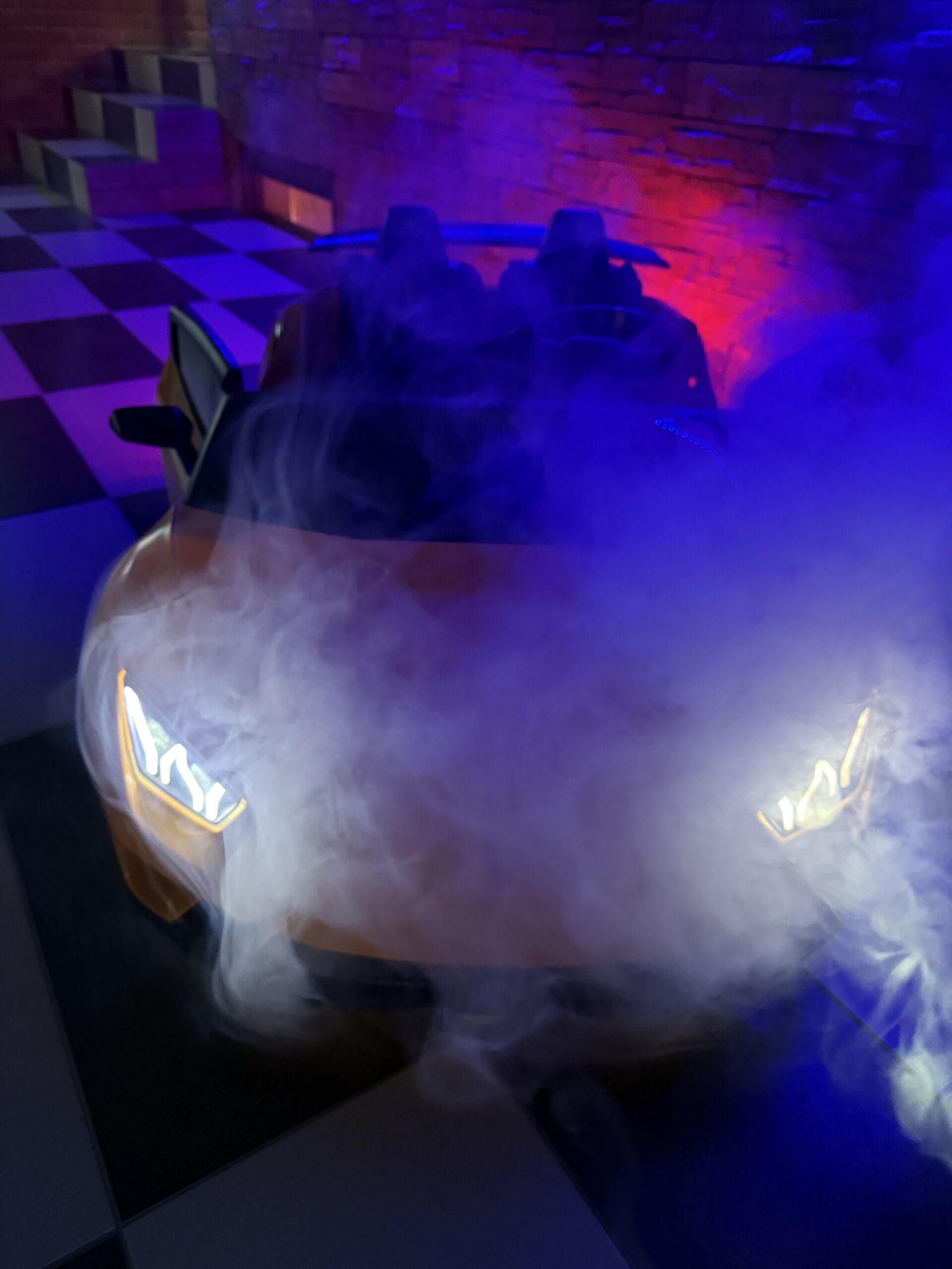 Lamborghini Revuelto 4x4 Premium - Image 10